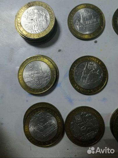 Монеты юбилейные 2000 годов