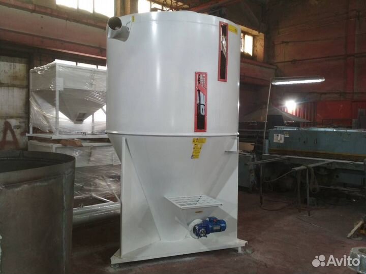 Смеситель вертикальный шнековый cв 3.7 в наличии