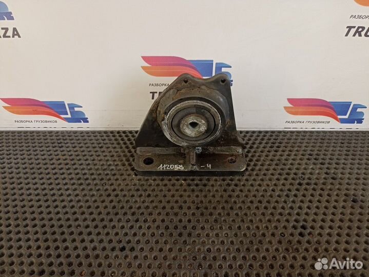 Кронштейн торсиона кабины правый