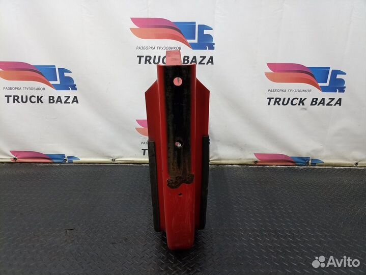 Кронштейн топливного бака