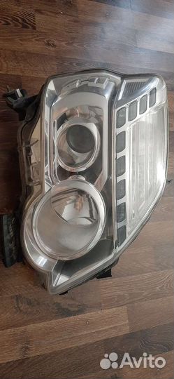 Фары Nissan X-trail t31