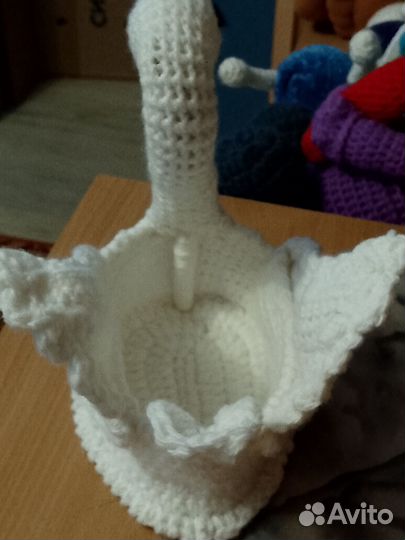 Лебедь конфетница