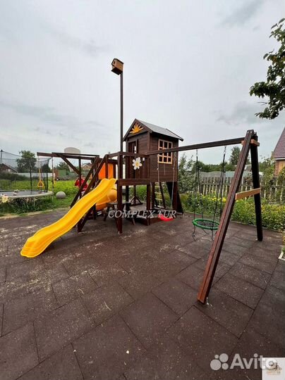 Детская площадка подарок на праздник