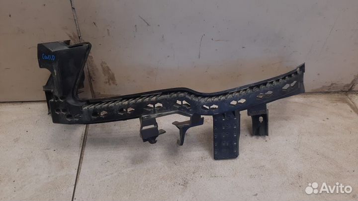 Кронштейн переднего бампера левый Subaru Forester