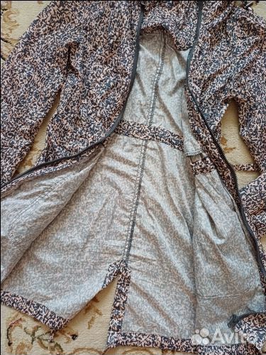 Плащ-ветровка на девочку