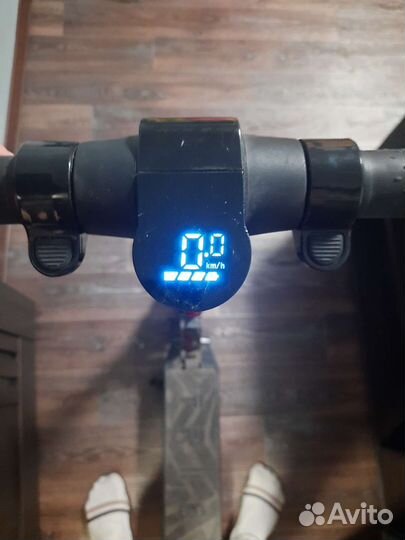 Электросамокат Tribe Zulu