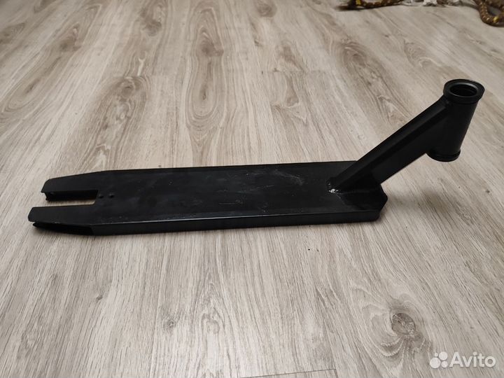 Дека для трюкового самоката парк