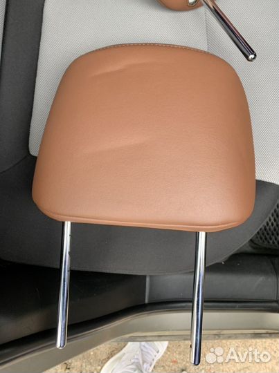 Подголовники Toyota Land Cruiser 200