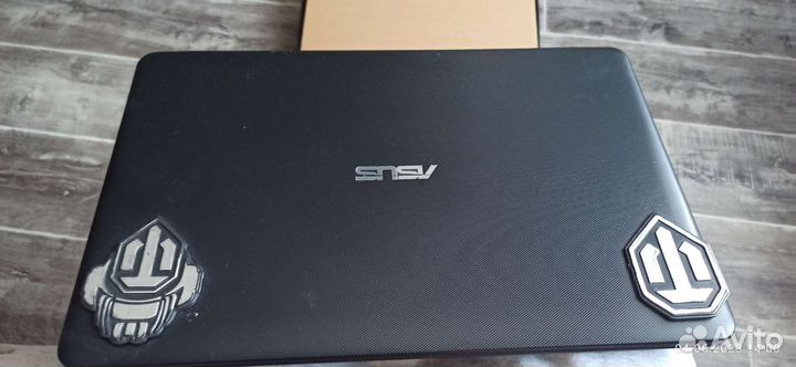 Игровой ноутбук asus