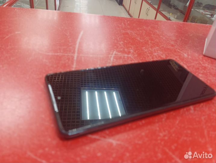 Samsung Galaxy A71, 8/128 ГБ