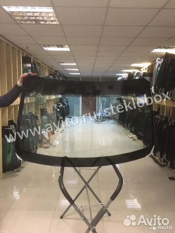 Лобовое стекло на Ниссан Х-трейл