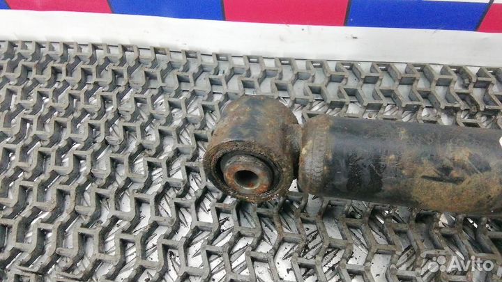 Амортизатор/стойка передняя левая Mitsubishi Monte