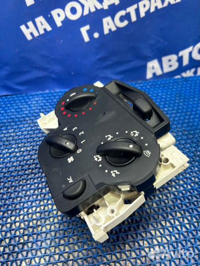 Блок управления печкой Renault Logan 1 седан 2010