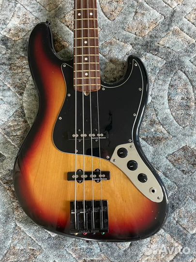 Fender Jazz Bass Japan