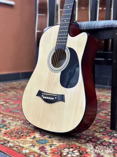 Гитара акустическая