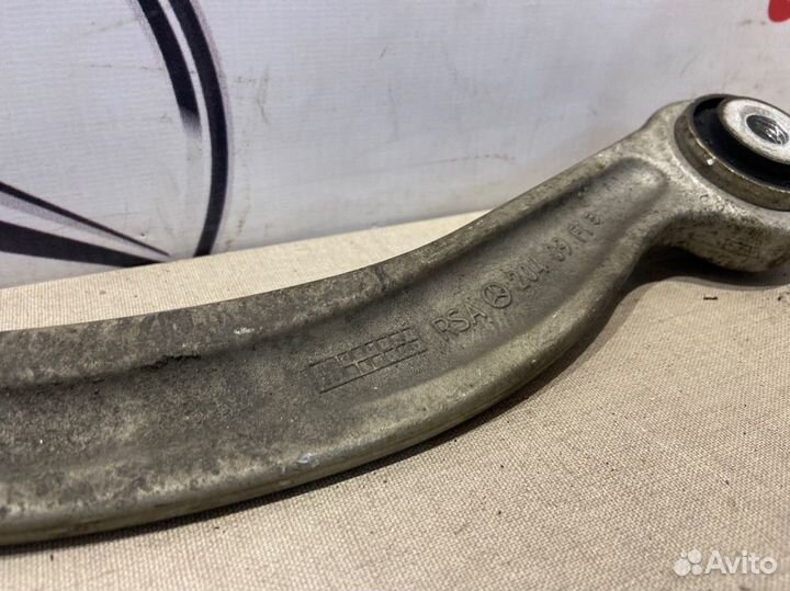 Рычаг задний правый Mercedes C180 C204 271.820