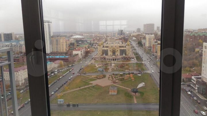 Своб. планировка, 300 м², 18/18 эт.