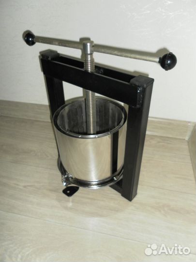 Соковыжималка-пресс - 6 л