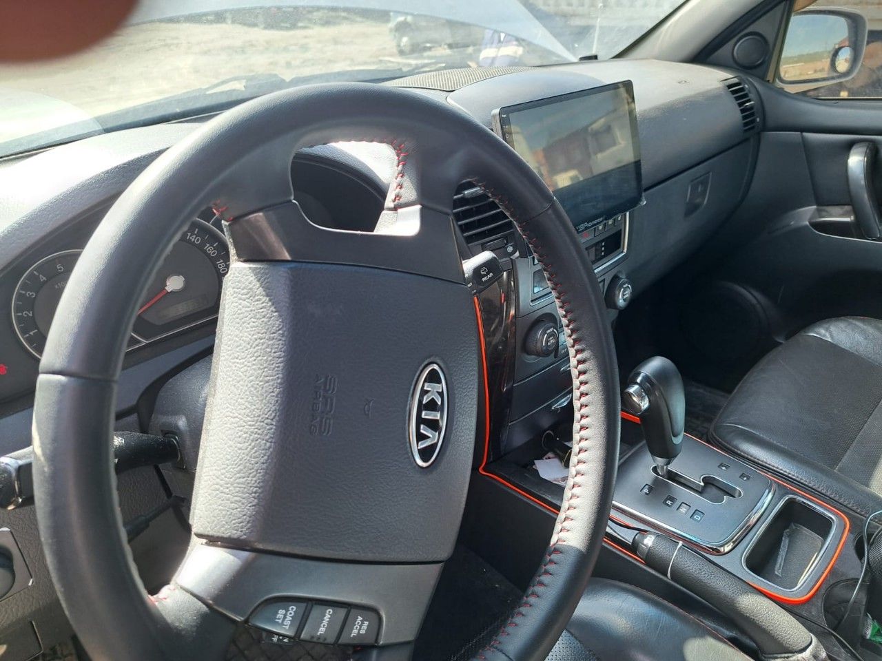 Kia Sorento: фото владельца