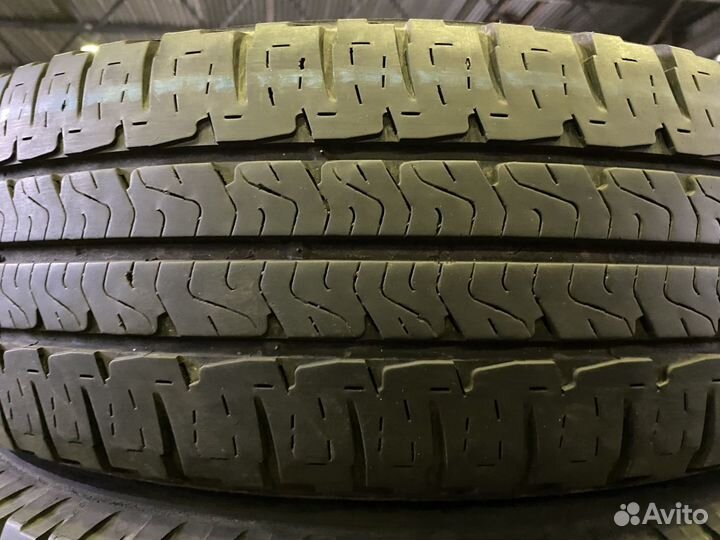 Michelin Agilis Camping 215/70 R15C