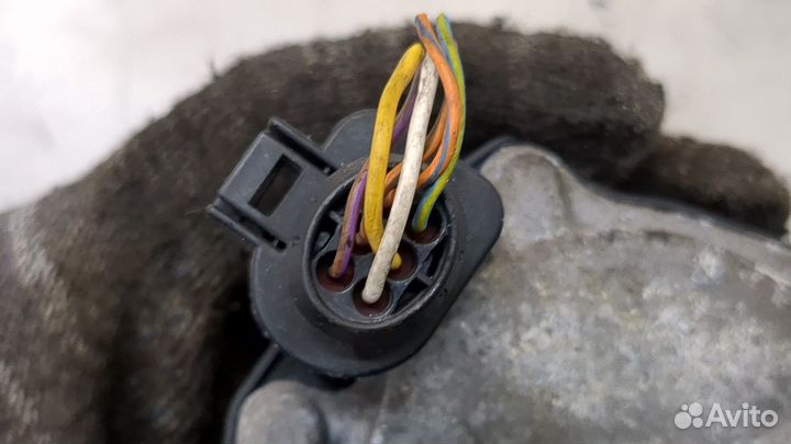 Заслонка дроссельная Volkswagen Polo