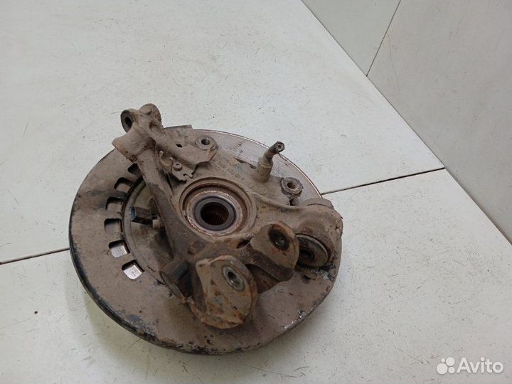 Кулак поворотный задний левый Porsche Cayenne 9PA