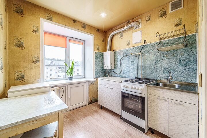 2-к. квартира, 42,2 м², 5/5 эт.