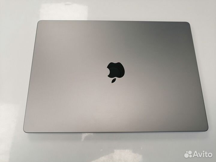 Ноутбук Apple MacBook Pro 16