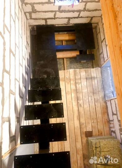 Лестница на монокосоуре