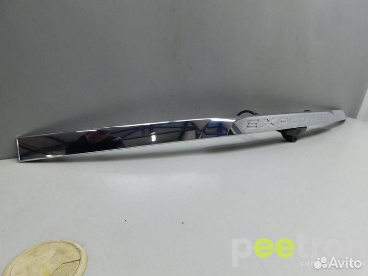 Б/У Б/У Накладка двери багажника б/у FB537842509AG