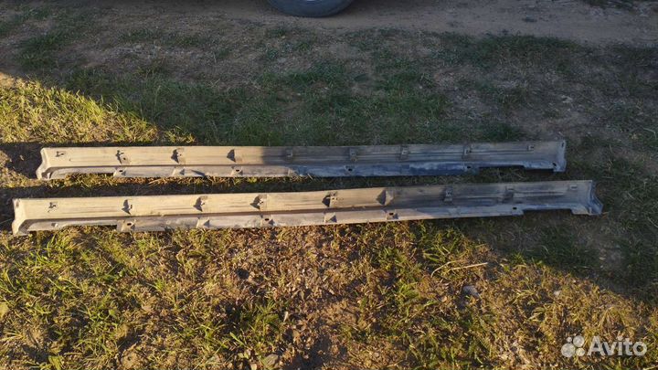 Накладка на порог подходит:Daihatsu Mira 7