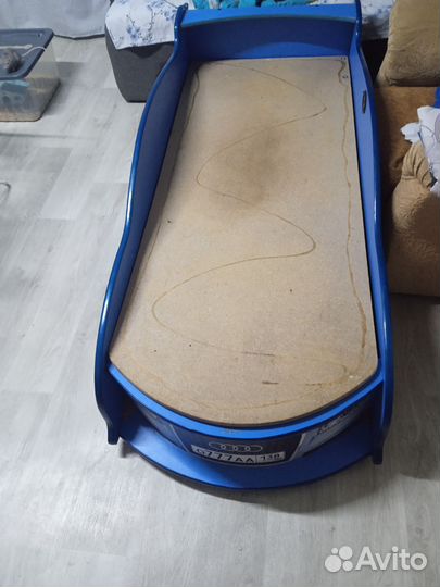 Кровать машина