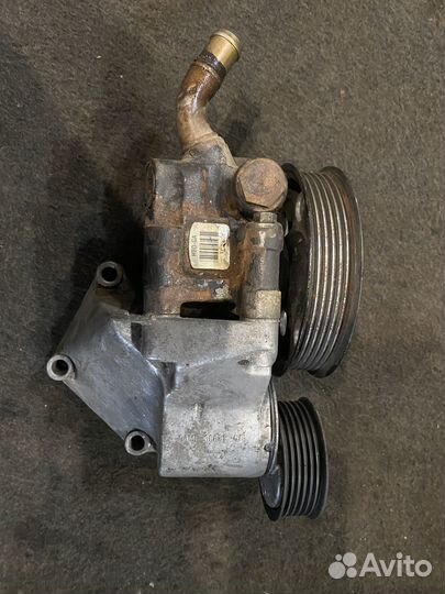 Насос гур Ford Focus 1 1.6 Zetec