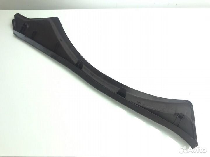 Накладка на стойку задняя левая Toyota Corolla