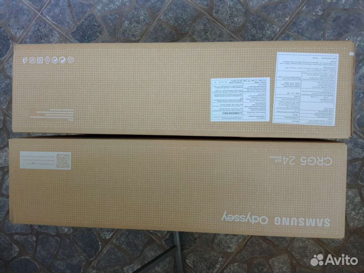Монитор Samsung