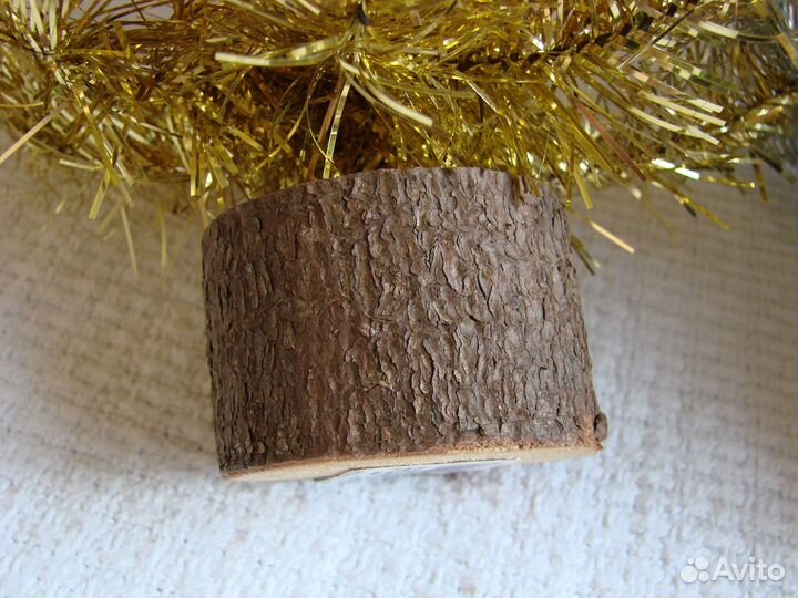 Елки настольные блестящие или с украшениями