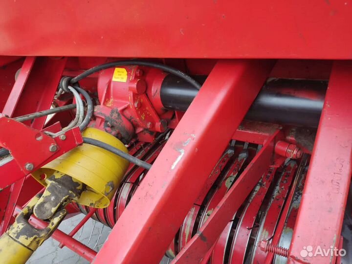 Пресс-подборщик Claas Rollant 46, 1999