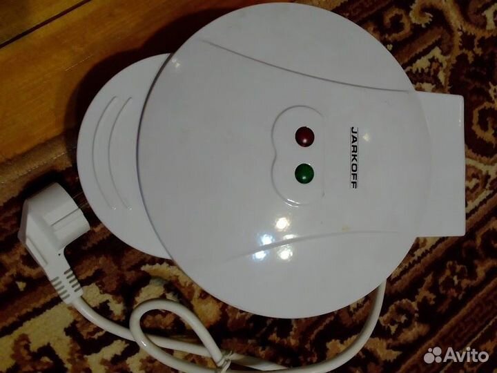 Вафельница, формы для изготовления трубочек