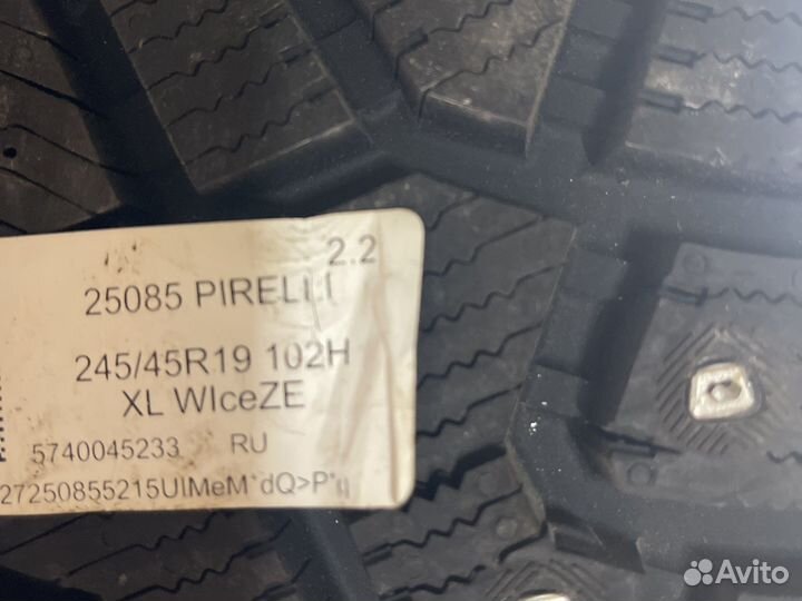 Pirelli Ice Zero 245/45 R19 102H