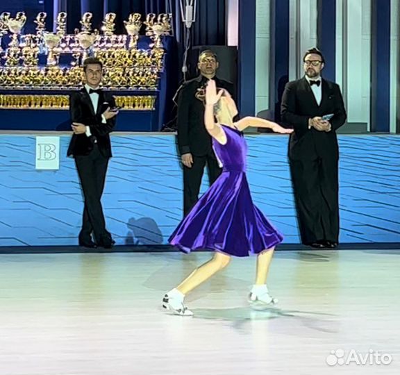 Платье для танцев, рейтинговое