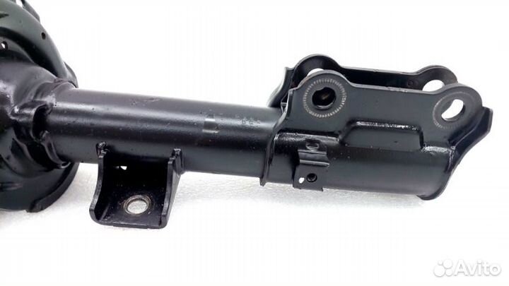 Амортизатор подвески передний правый Hyundai Creta