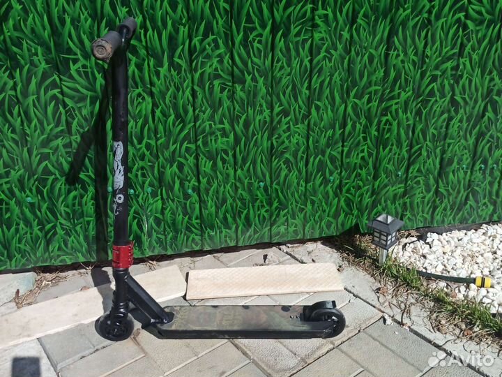 Трюковой самокат oxelo