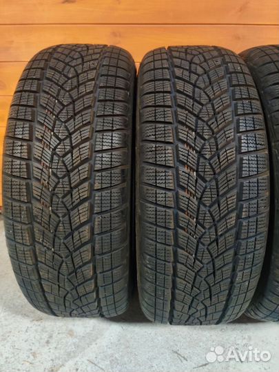 Goodyear UltraGrip Ice SUV Gen-1 225/55 R18 102T