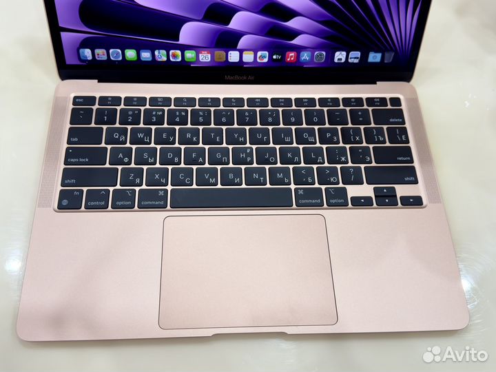 Apple macbook air 13 2020 m1