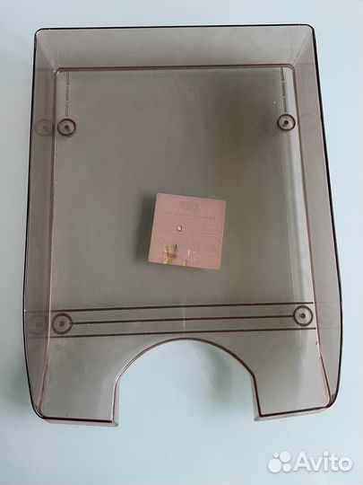 Горизонтальный лоток для бумаг