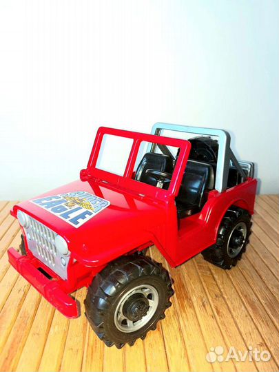 Внедорожник 26смх13смГермания