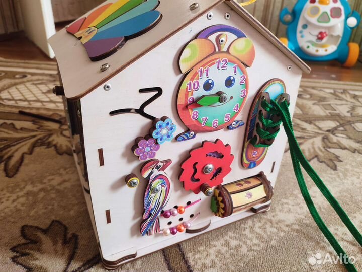 Бизиборд домик со светом