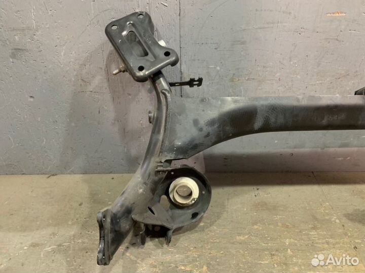 Балка задняя Citroen C4 B7