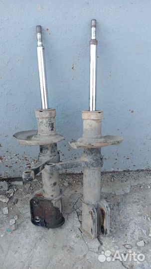 Передние стойки priora