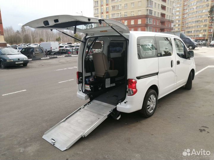 Перевозка, Такси для инвалидов-колясочников